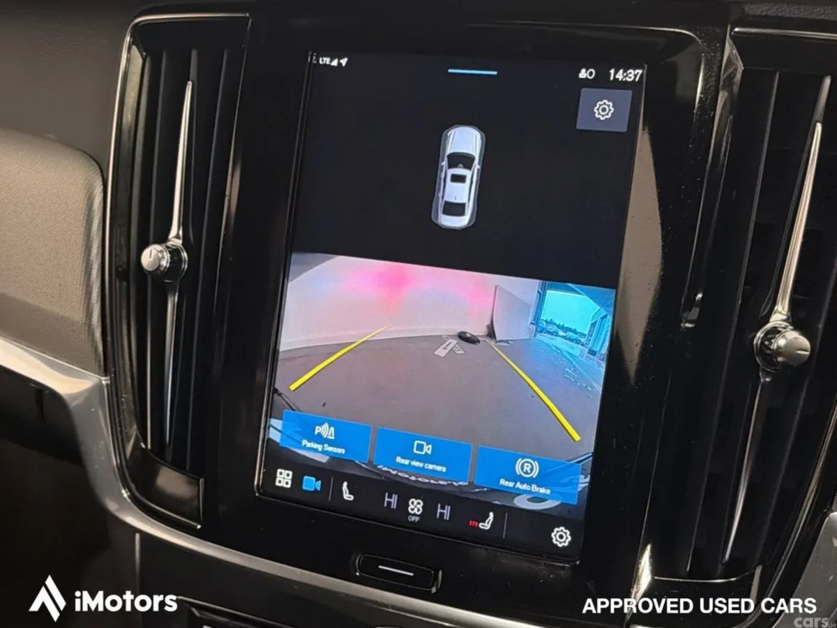 Volvo S90 Saloon, Petrol Plug-in Hybrid, 2022, White