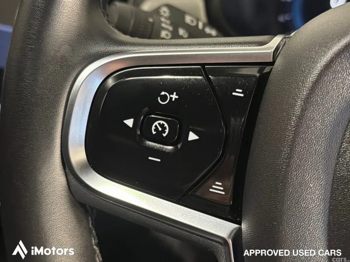Volvo S90 Saloon, Petrol Plug-in Hybrid, 2022, White