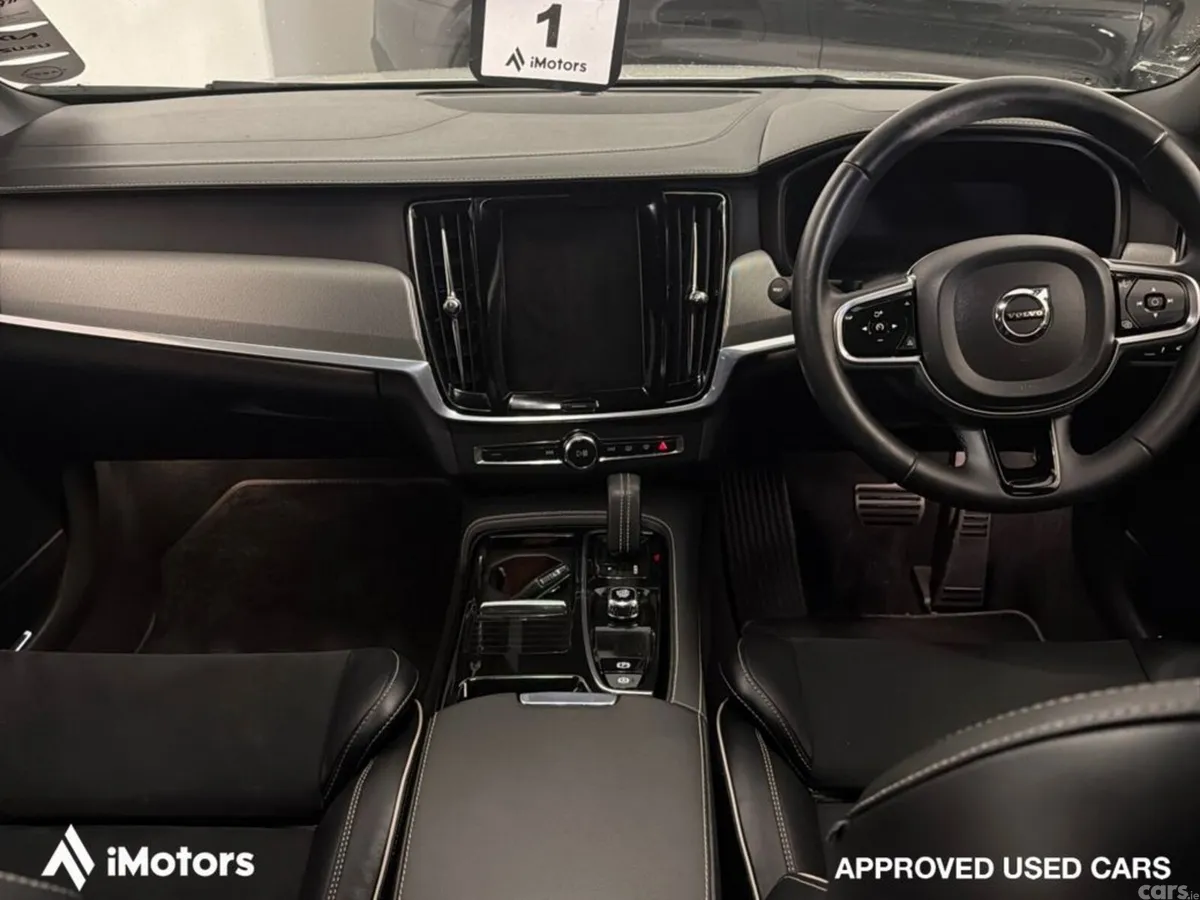 Volvo S90 Saloon, Petrol Plug-in Hybrid, 2022, White