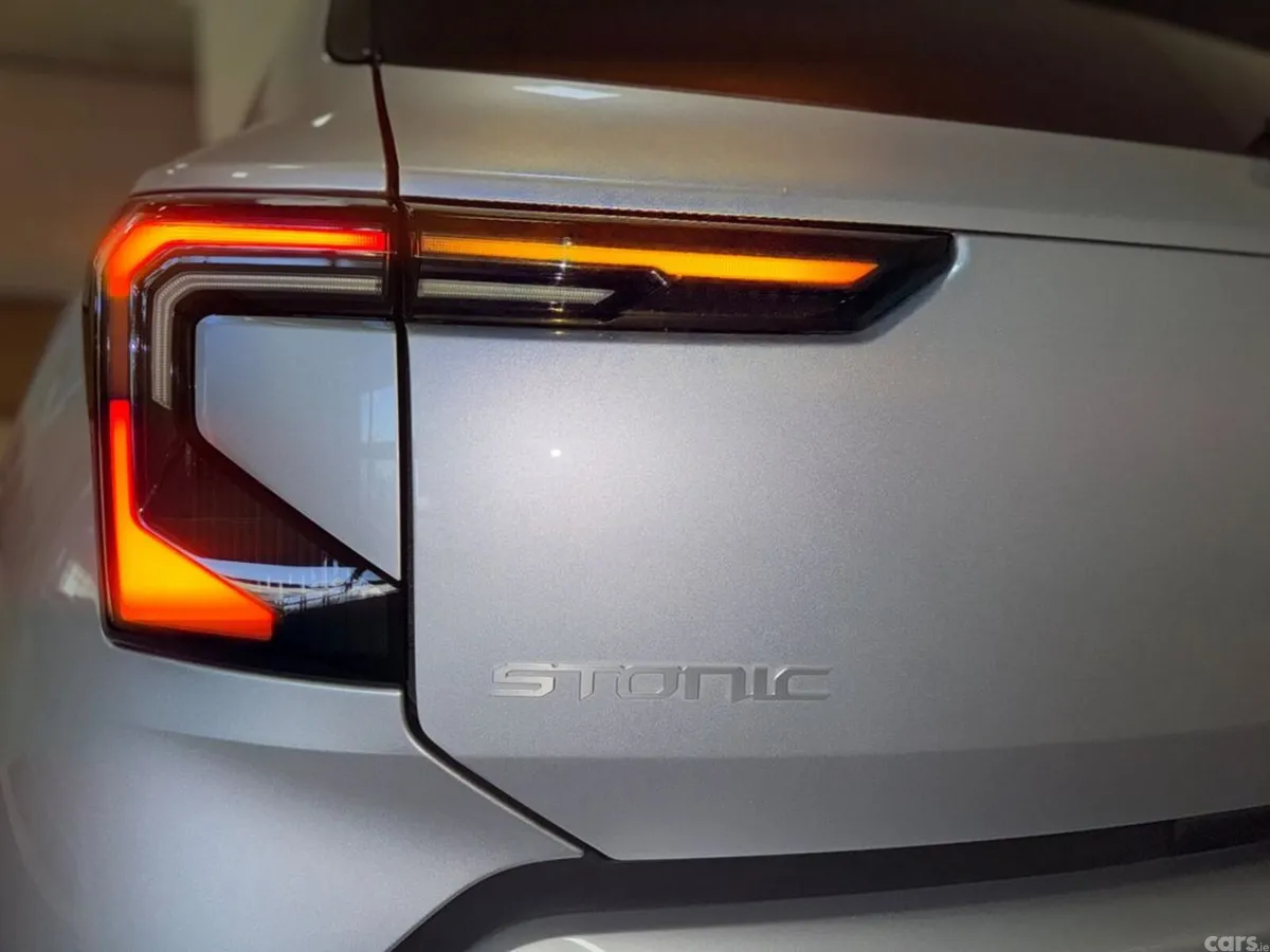 Kia Stonic Estate, Petrol Hybrid, 2026, Grey