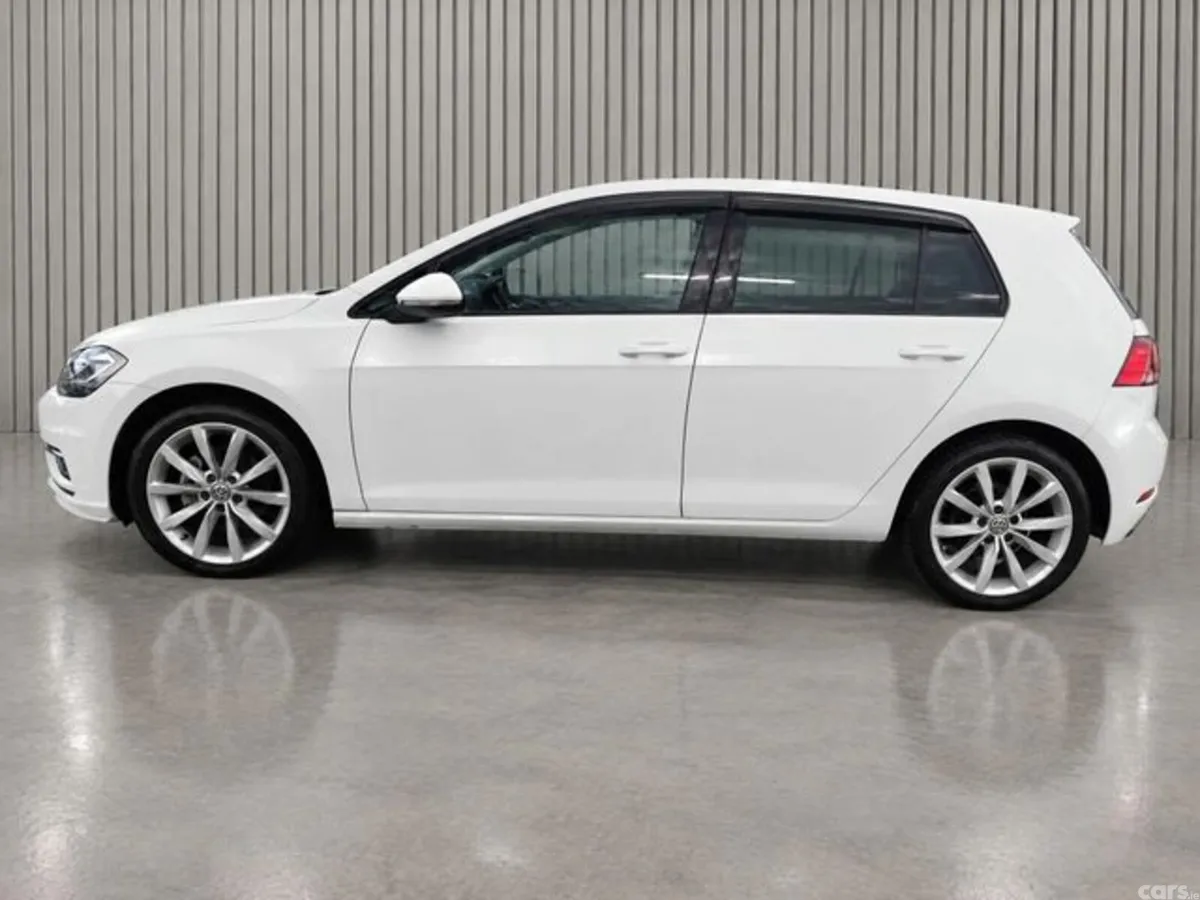 Volkswagen Golf Hatchback, Petrol, 2018, White