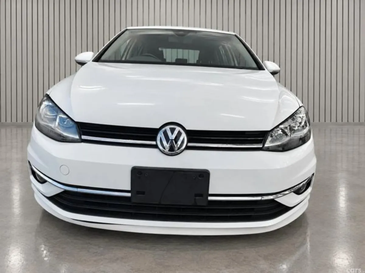 Volkswagen Golf Hatchback, Petrol, 2018, White