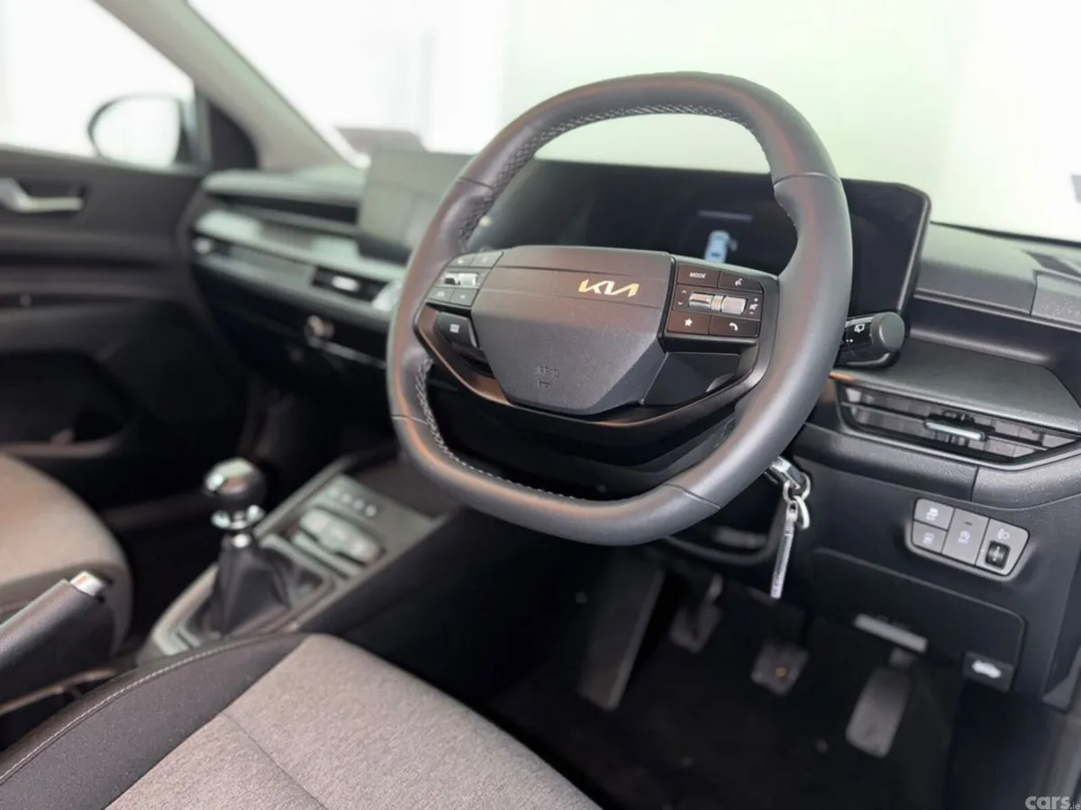 Kia Stonic Estate, Petrol Hybrid, 2026, Grey