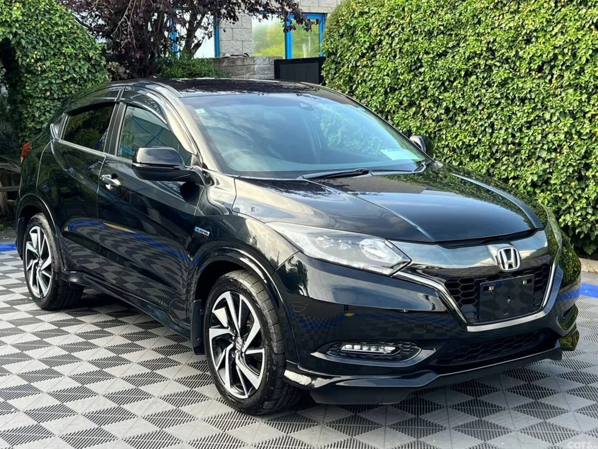 Honda Vezel SUV, Petrol Hybrid, 2017, Black