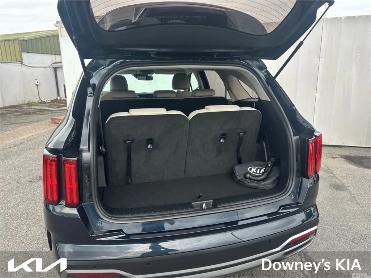 Kia Sorento MPV, Petrol Plug-in Hybrid, 2022, Blue