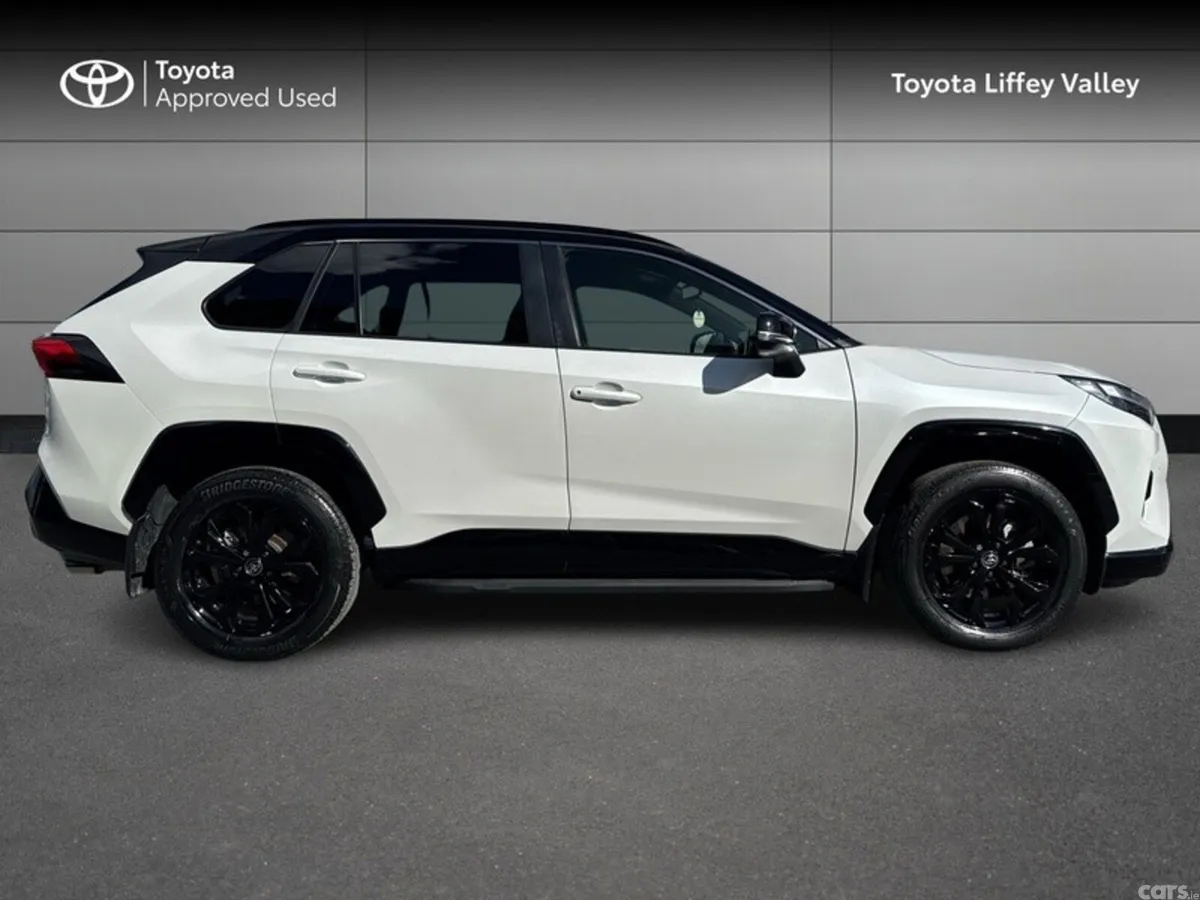 Toyota RAV4 SUV, Petrol Hybrid, 2024, White