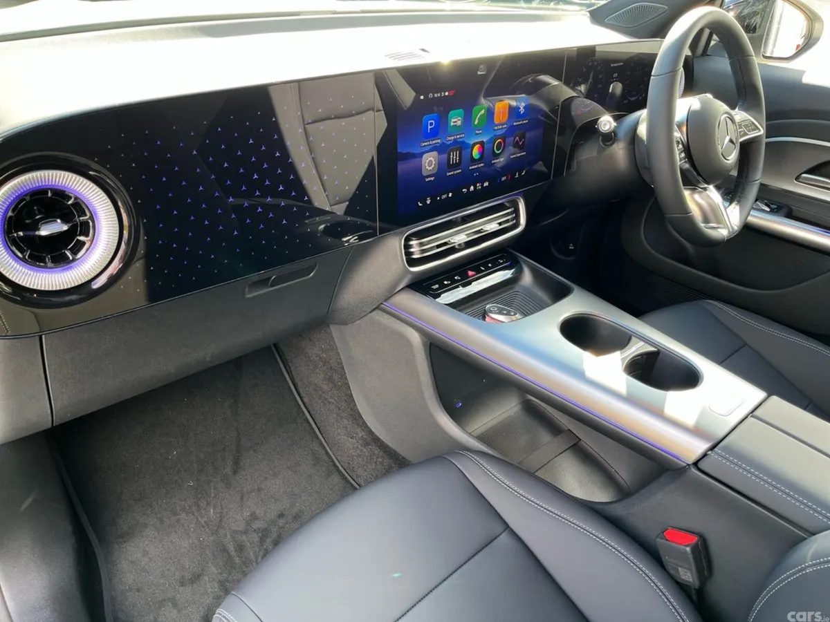 Mercedes-Benz GLB SUV, Electric, 2026, White