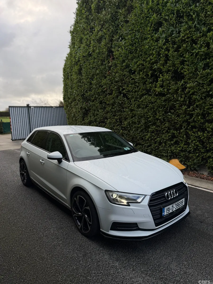 Audi A3 Hatchback, Diesel, 2019, White