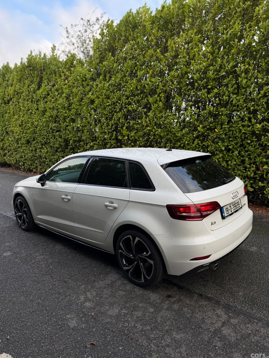 Audi A3 Hatchback, Diesel, 2019, White