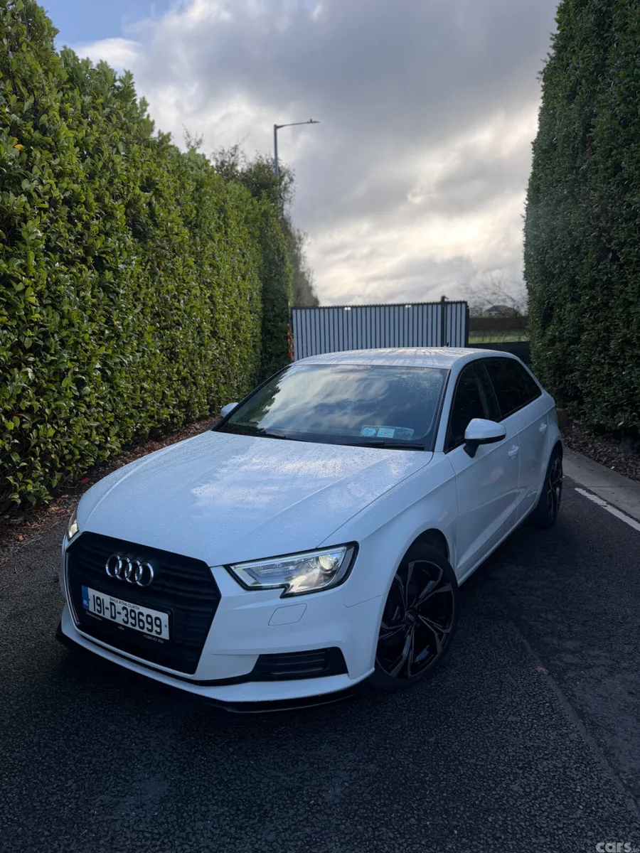 Audi A3 Hatchback, Diesel, 2019, White