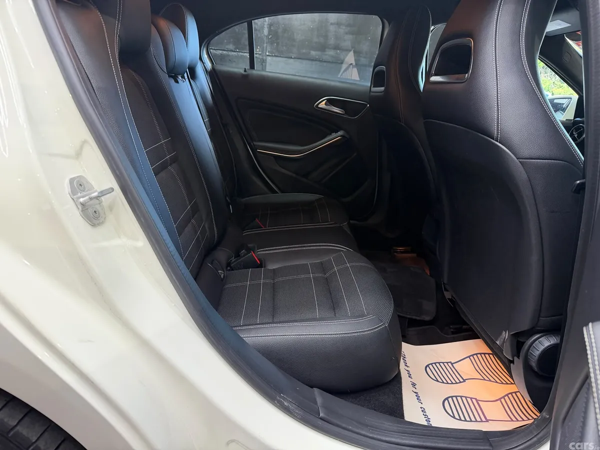 Mercedes-Benz A-Class Hatchback, Petrol, 2015, White