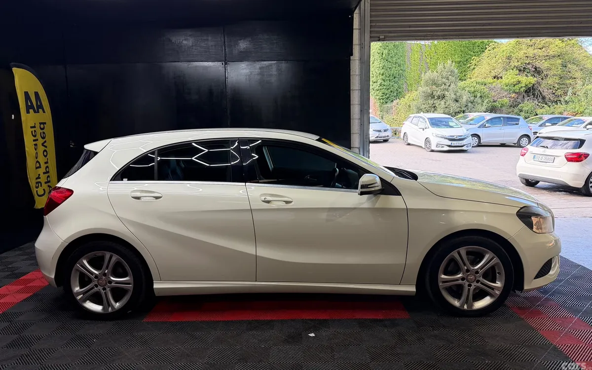 Mercedes-Benz A-Class Hatchback, Petrol, 2015, White