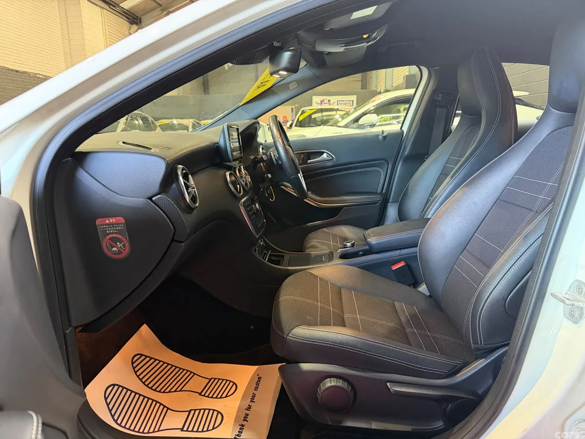 Mercedes-Benz A-Class Hatchback, Petrol, 2015, White