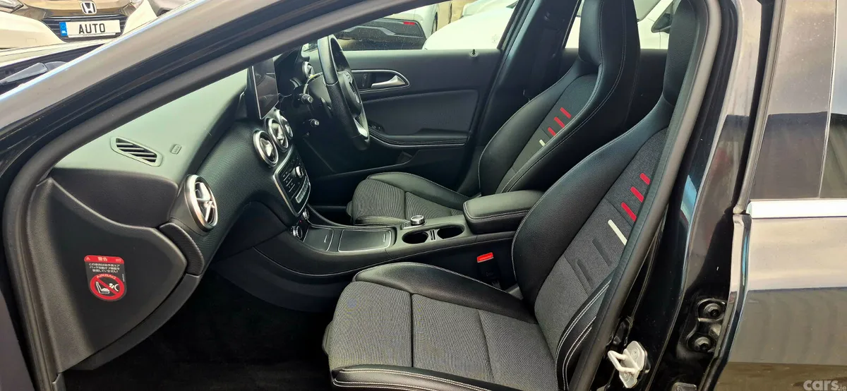 Mercedes-Benz A-Class Hatchback, Petrol, 2016, Black