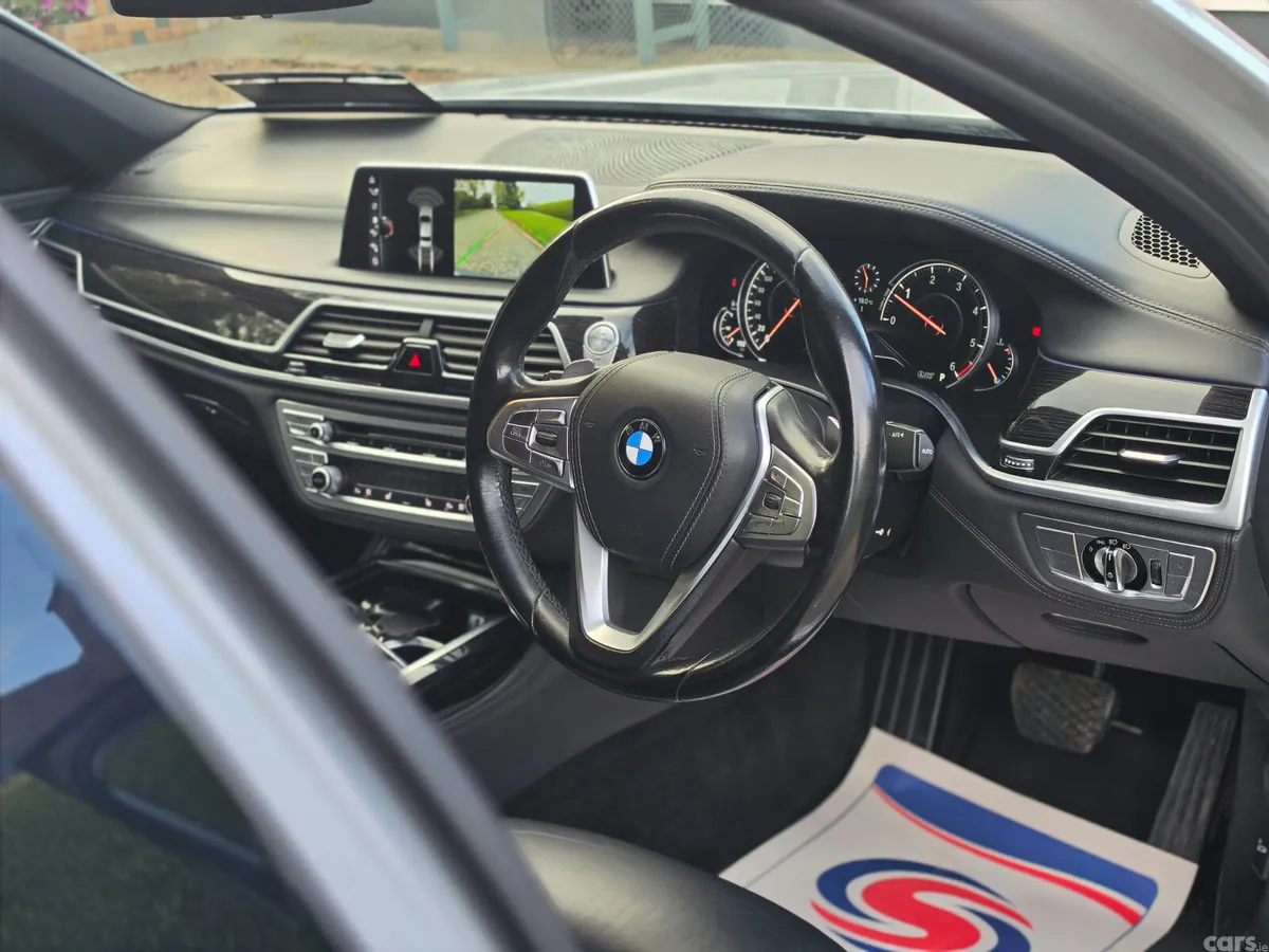 BMW 7-Series Saloon, Diesel, 2016, Silver