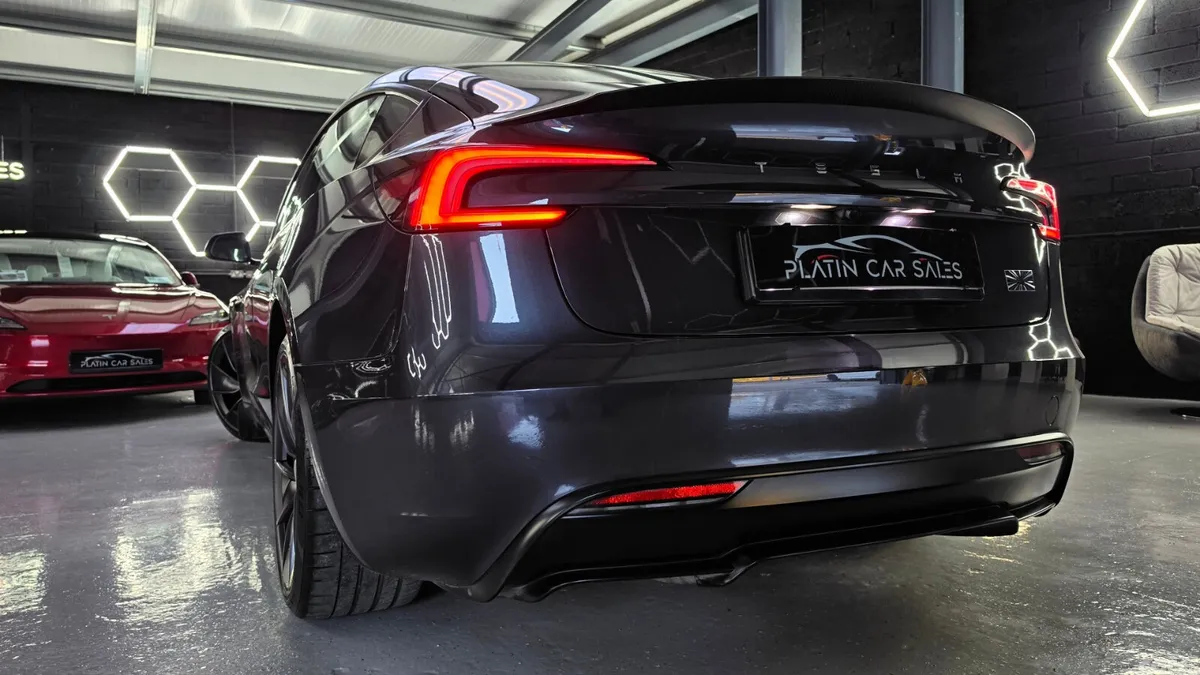 Tesla Model 3 Saloon, Electric, 2024, Grey