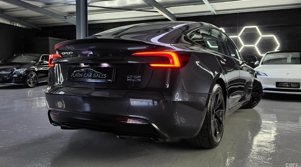 Tesla Model 3 Saloon, Electric, 2024, Grey