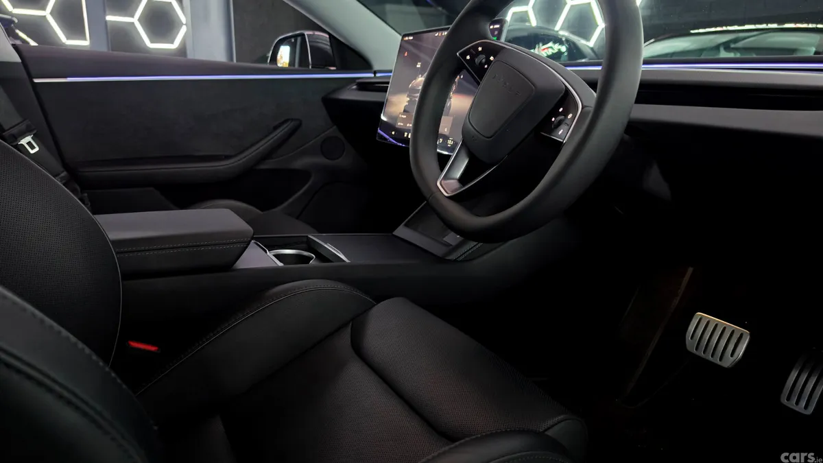 Tesla Model 3 Saloon, Electric, 2024, Grey