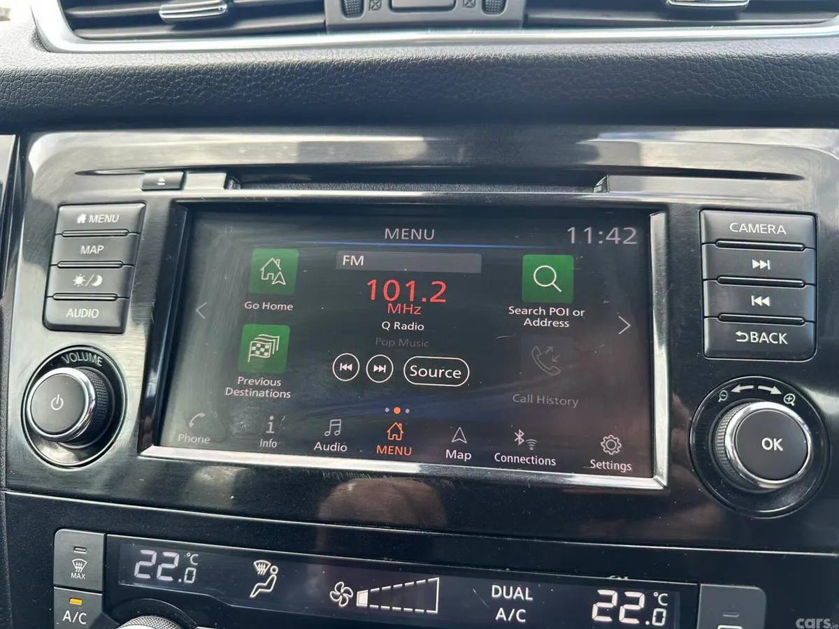 Nissan Qashqai SUV, Diesel, 2019, White