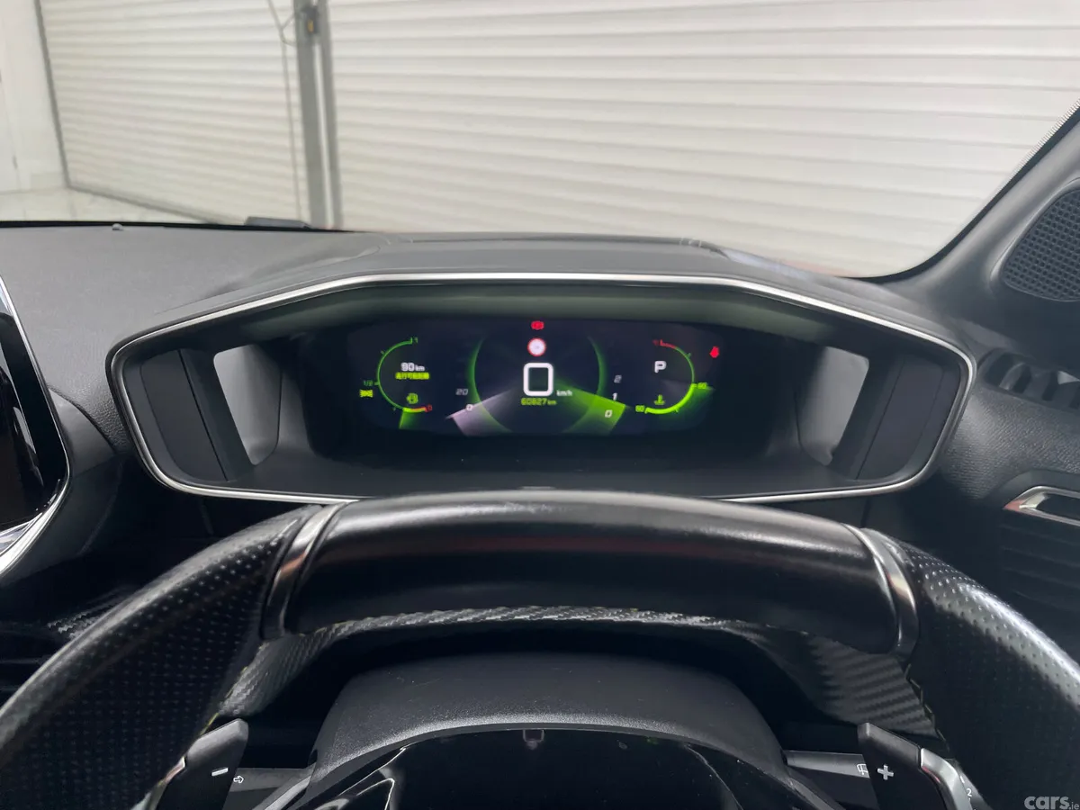 Peugeot 208 Hatchback, Petrol, 2021, Red