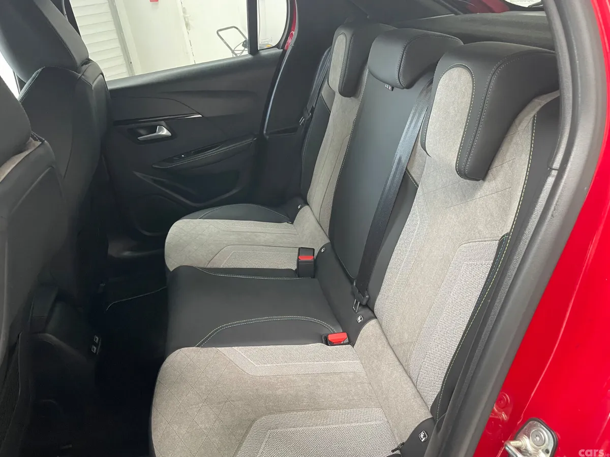 Peugeot 208 Hatchback, Petrol, 2021, Red
