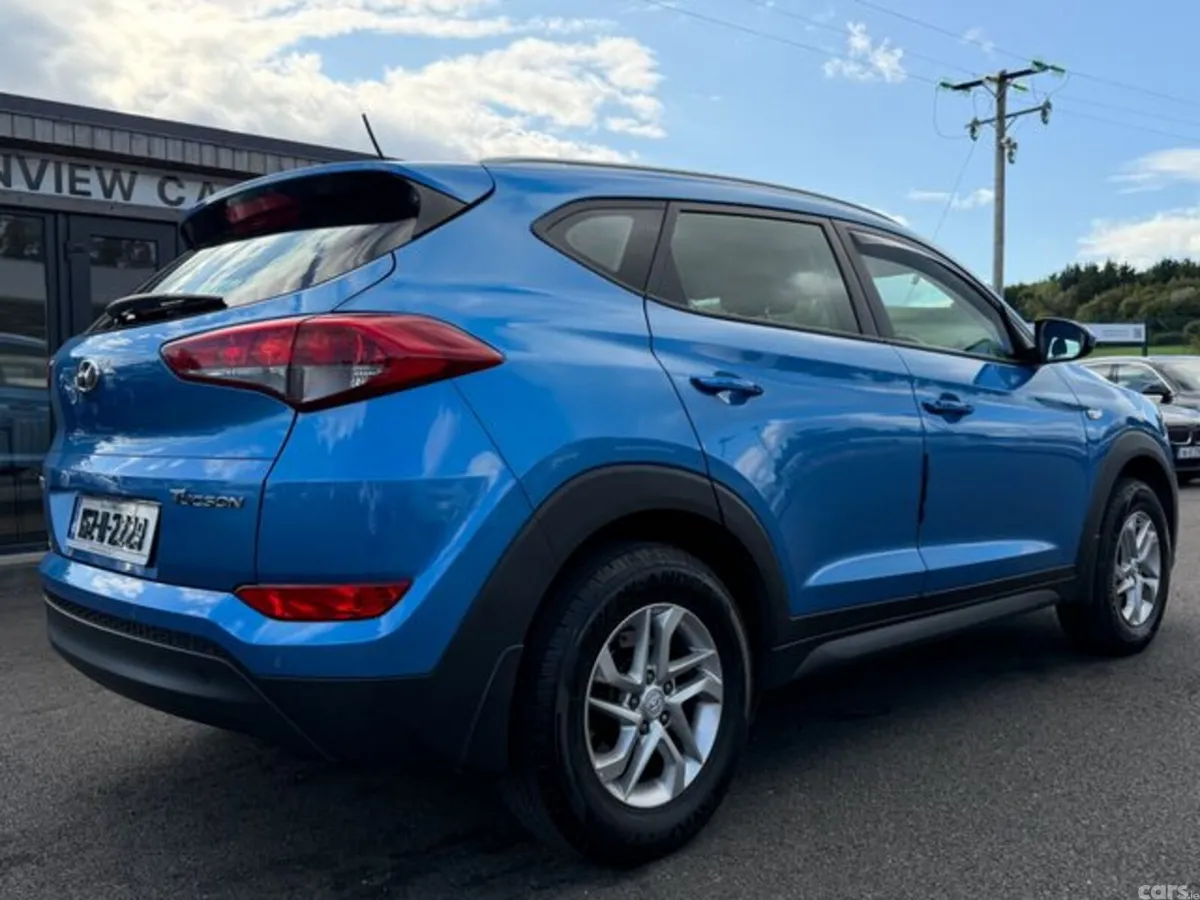 Hyundai Tucson MPV, Petrol, 2016, Blue