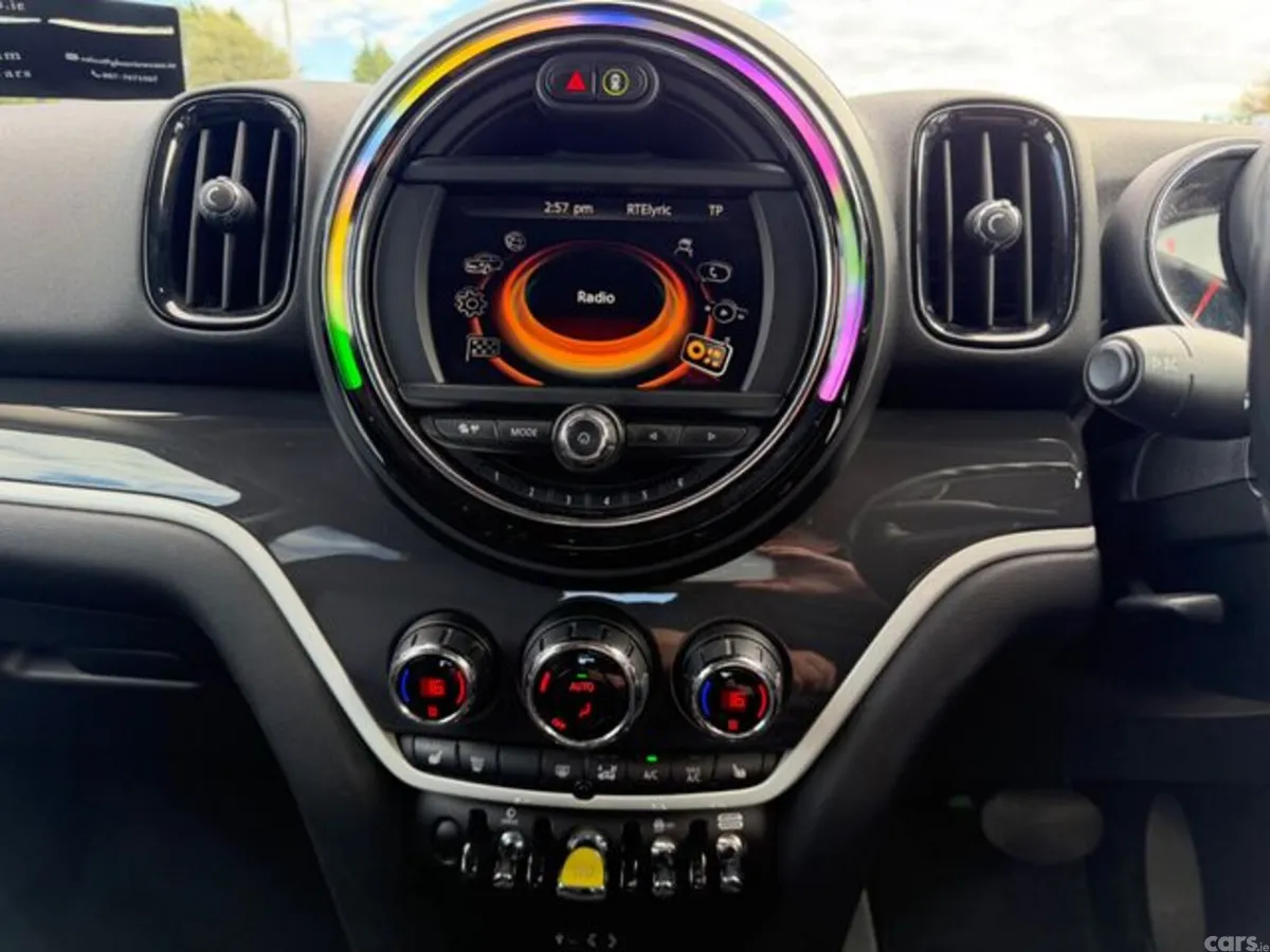 Mini Cooper Hatchback, Petrol Plug-in Hybrid, 2017, Black