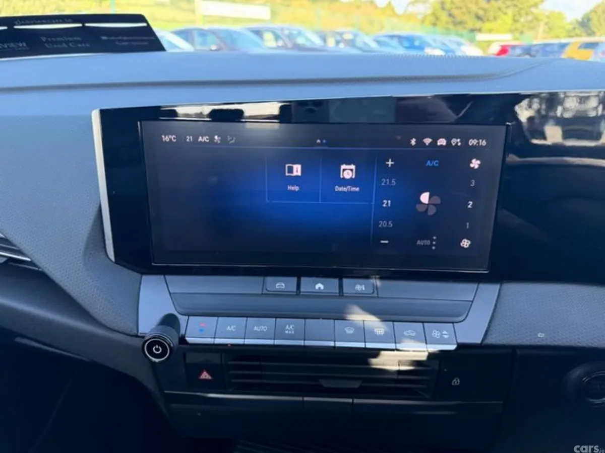 Opel Astra Hatchback, Diesel, 2023, Grey