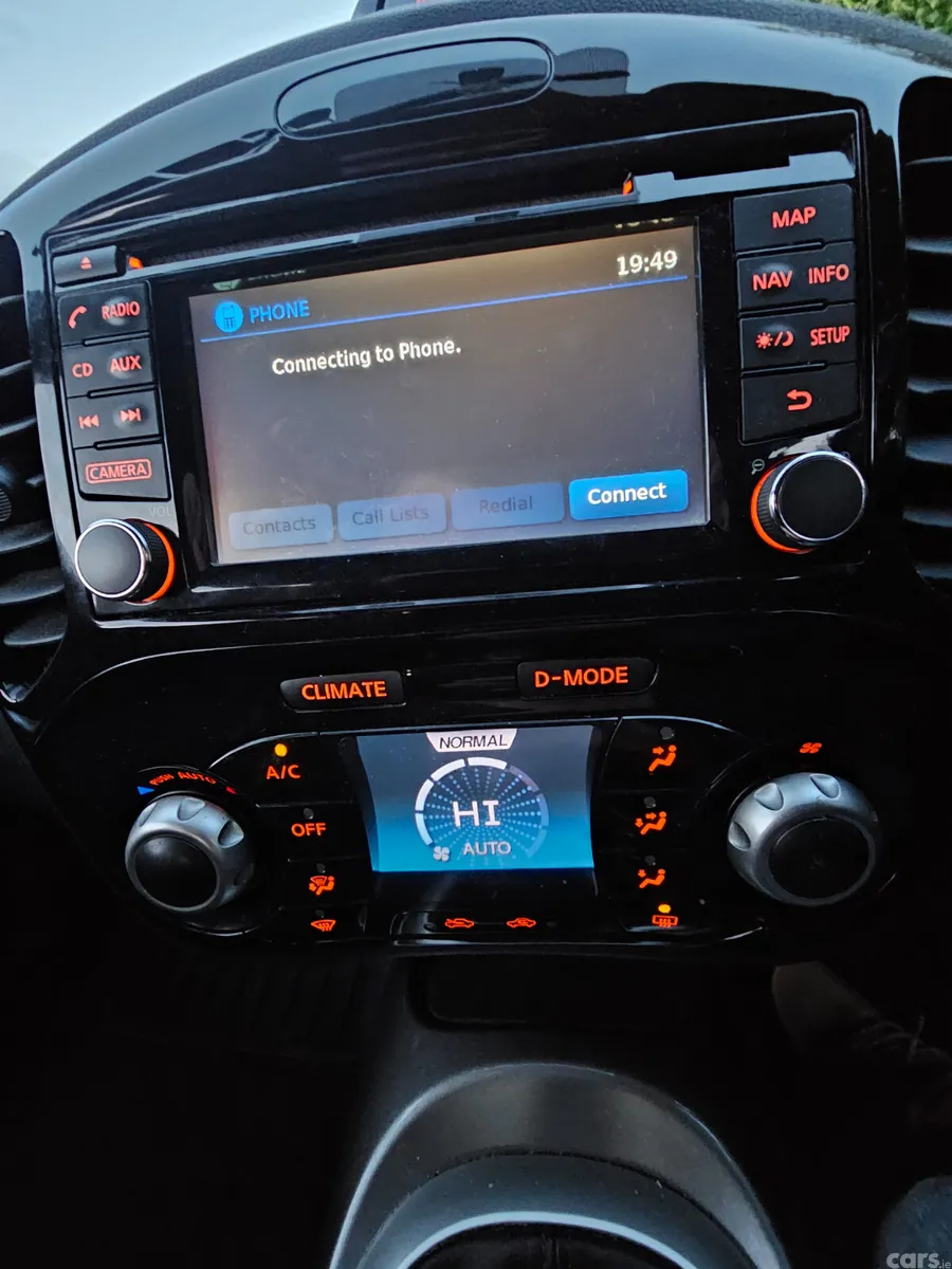 Nissan Juke SUV, Petrol, 2015, Blue