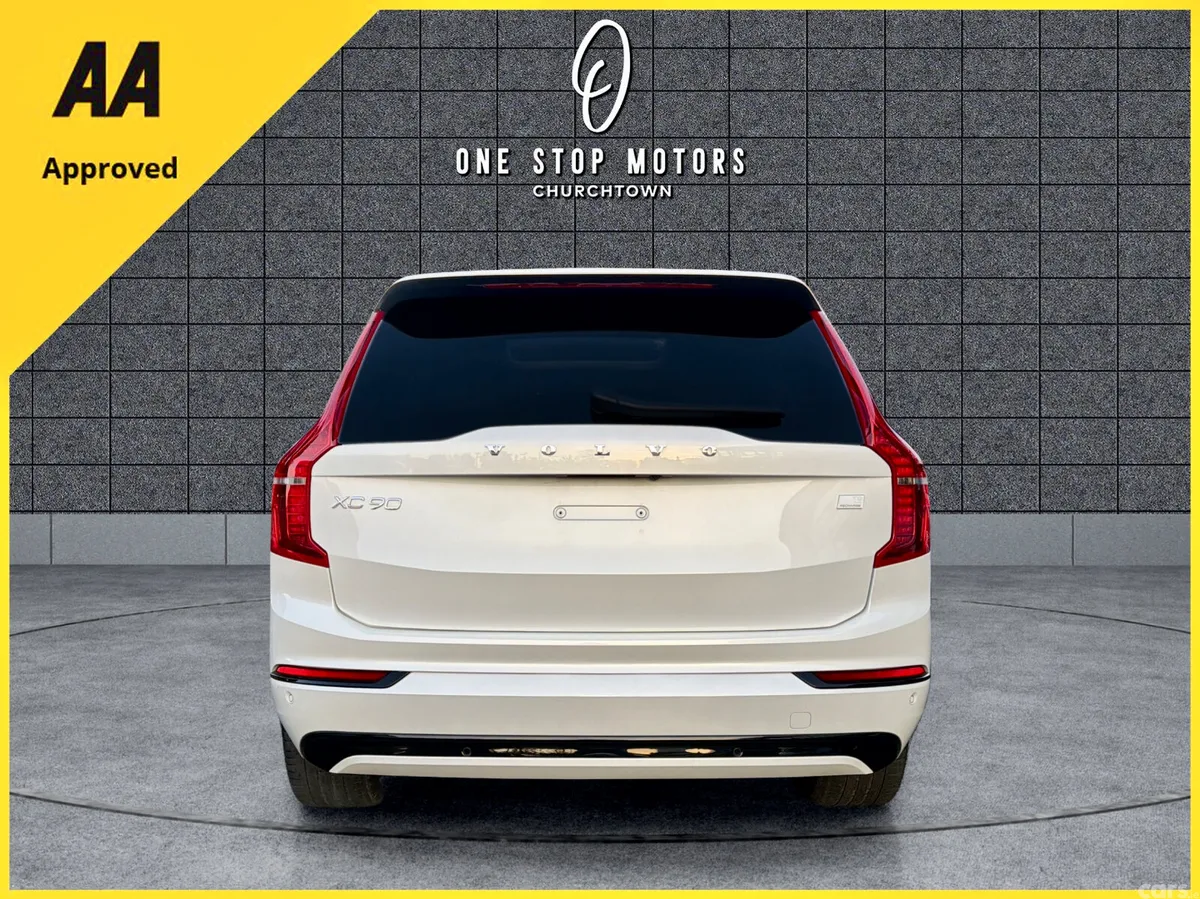 Volvo XC90 SUV, Petrol Plug-in Hybrid, 2024, White