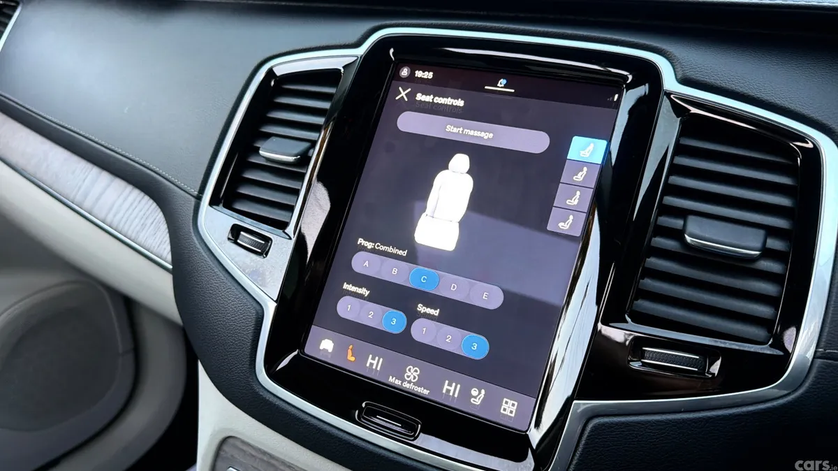 Volvo XC90 SUV, Petrol Plug-in Hybrid, 2024, White