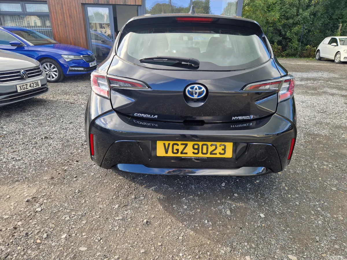 Toyota Corolla Hatchback, Petrol Hybrid, 2022, Black
