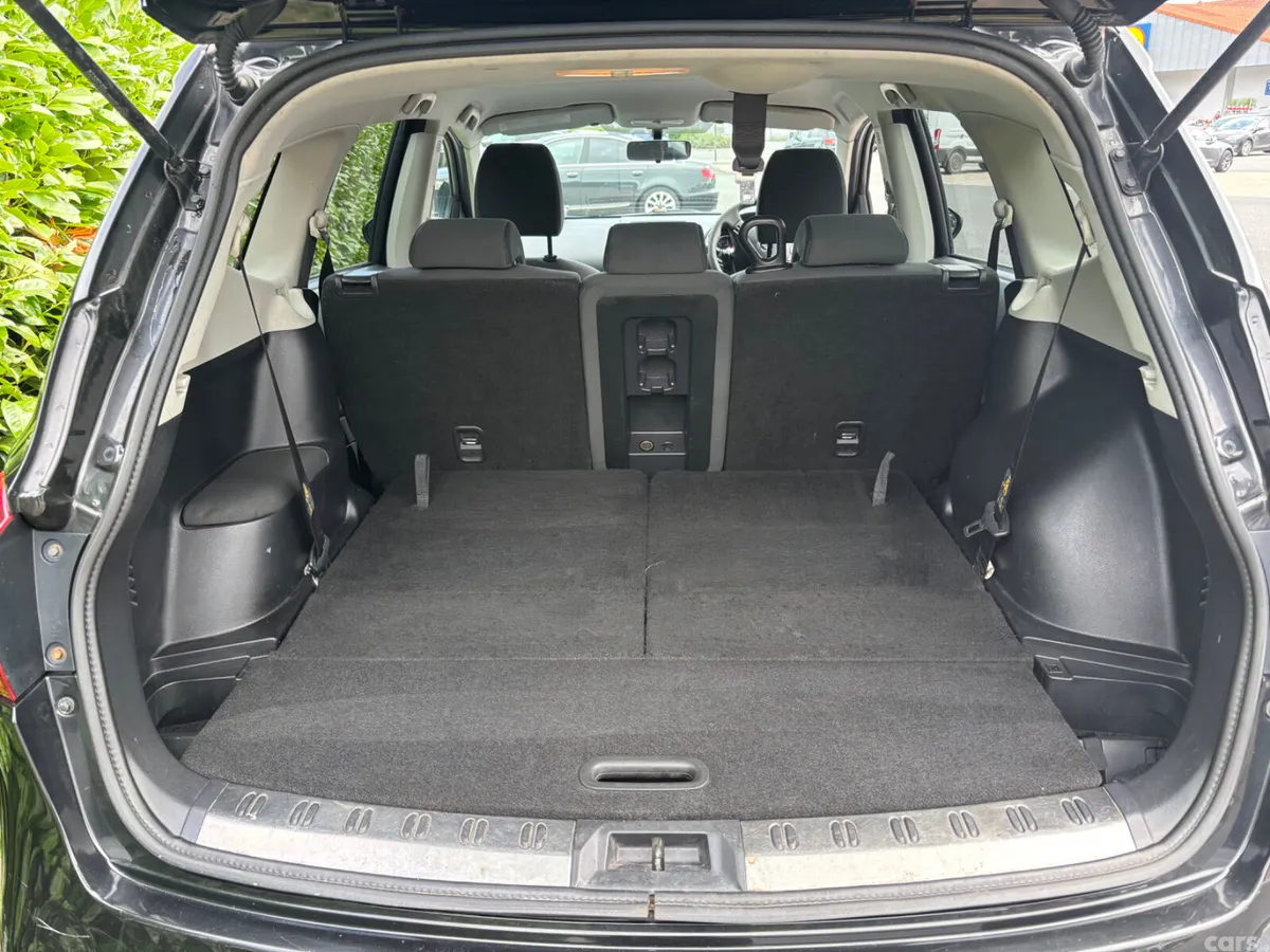 Nissan Qashqai+2 MPV, Diesel, 2013, Black