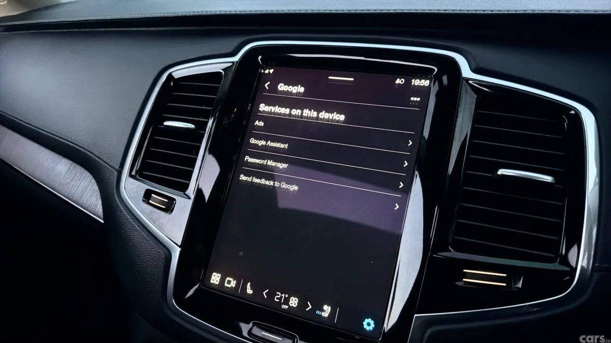 Volvo XC90 SUV, Petrol Plug-in Hybrid, 2023, Silver