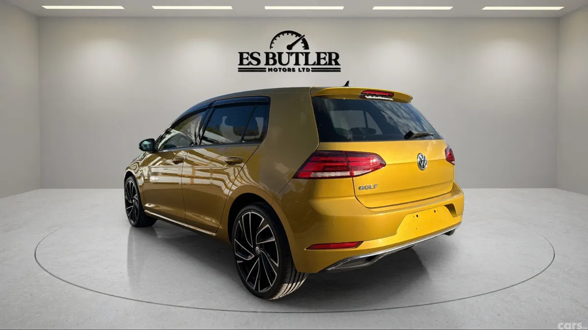 Volkswagen Golf Hatchback, Petrol, 2019, Gold