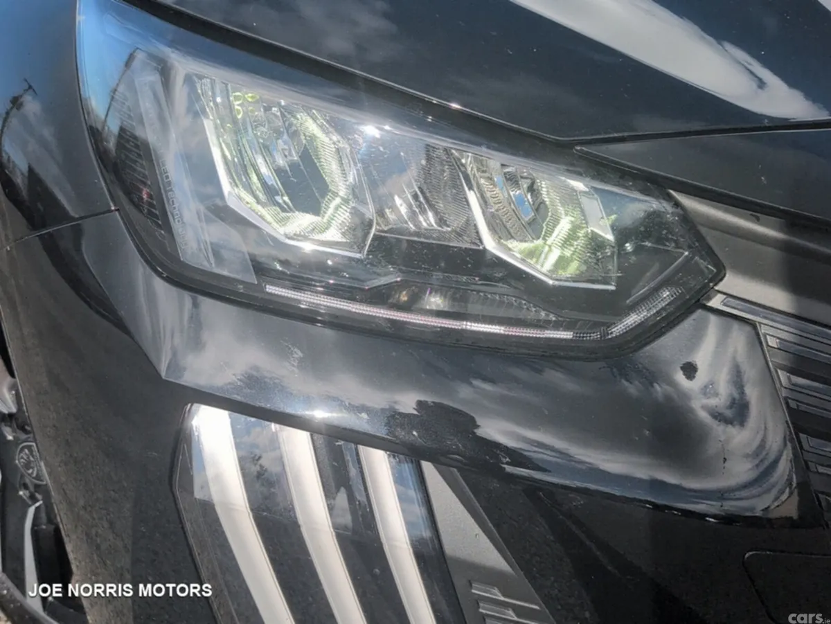 Peugeot 208 Hatchback, Petrol Hybrid, 2026, Black