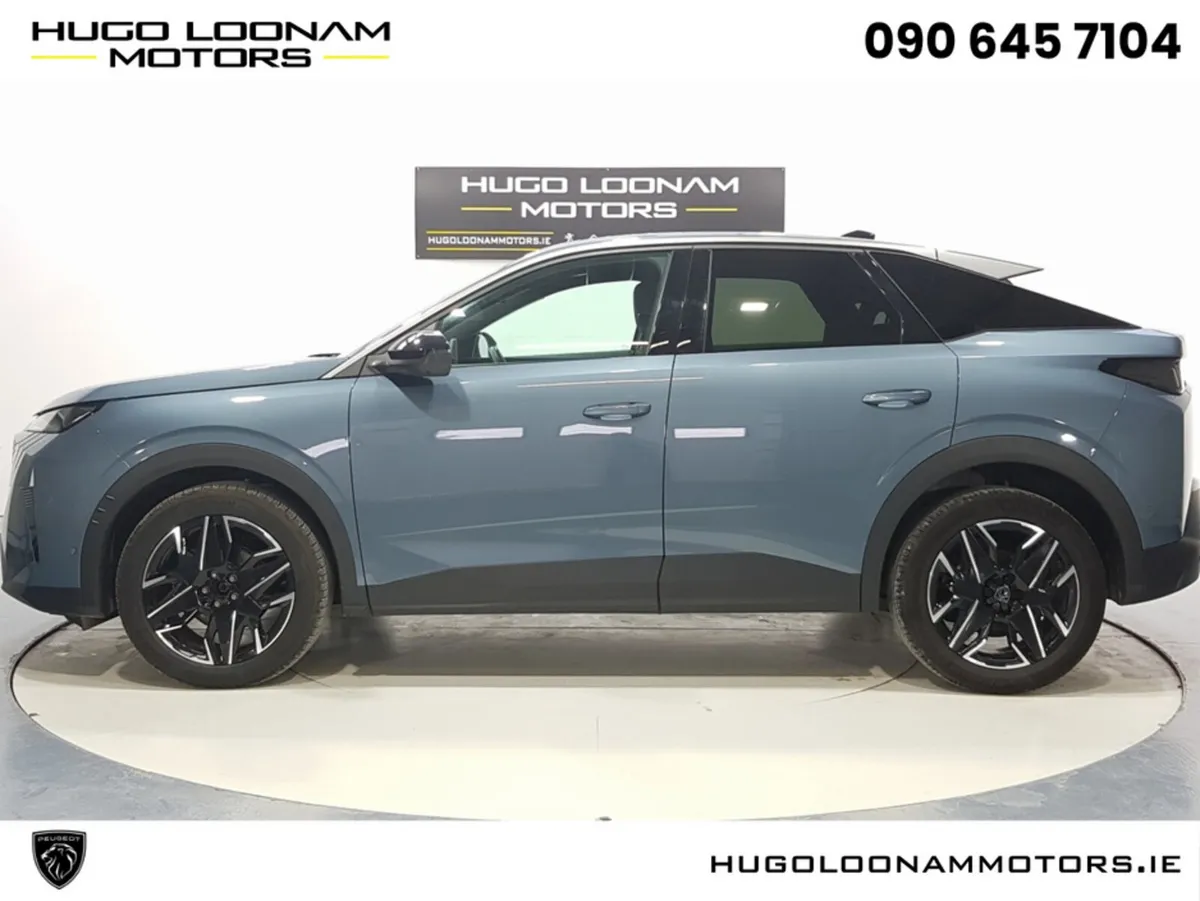 Peugeot 3008 MPV, Petrol, 2026, Blue