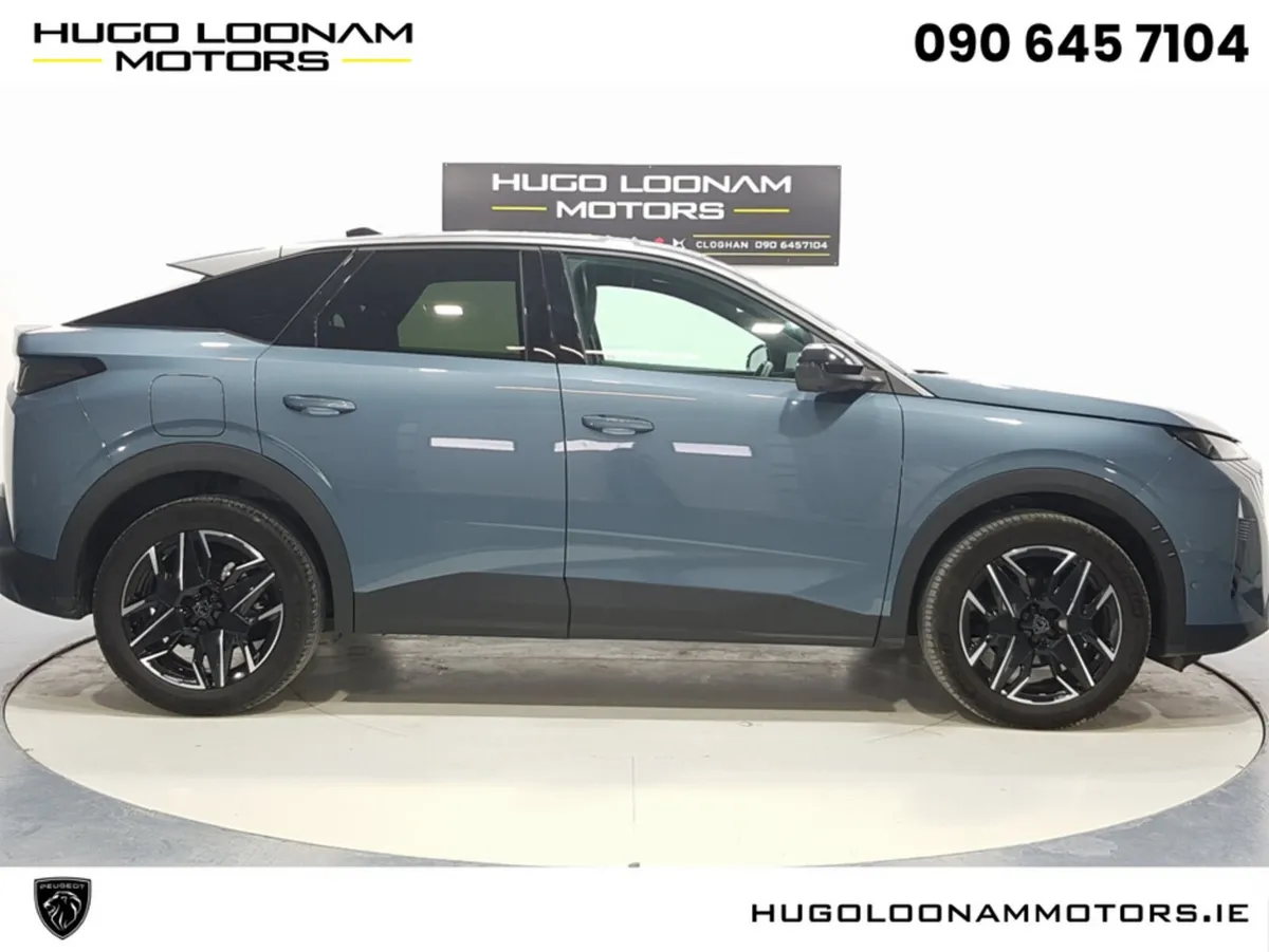 Peugeot 3008 MPV, Petrol, 2026, Blue