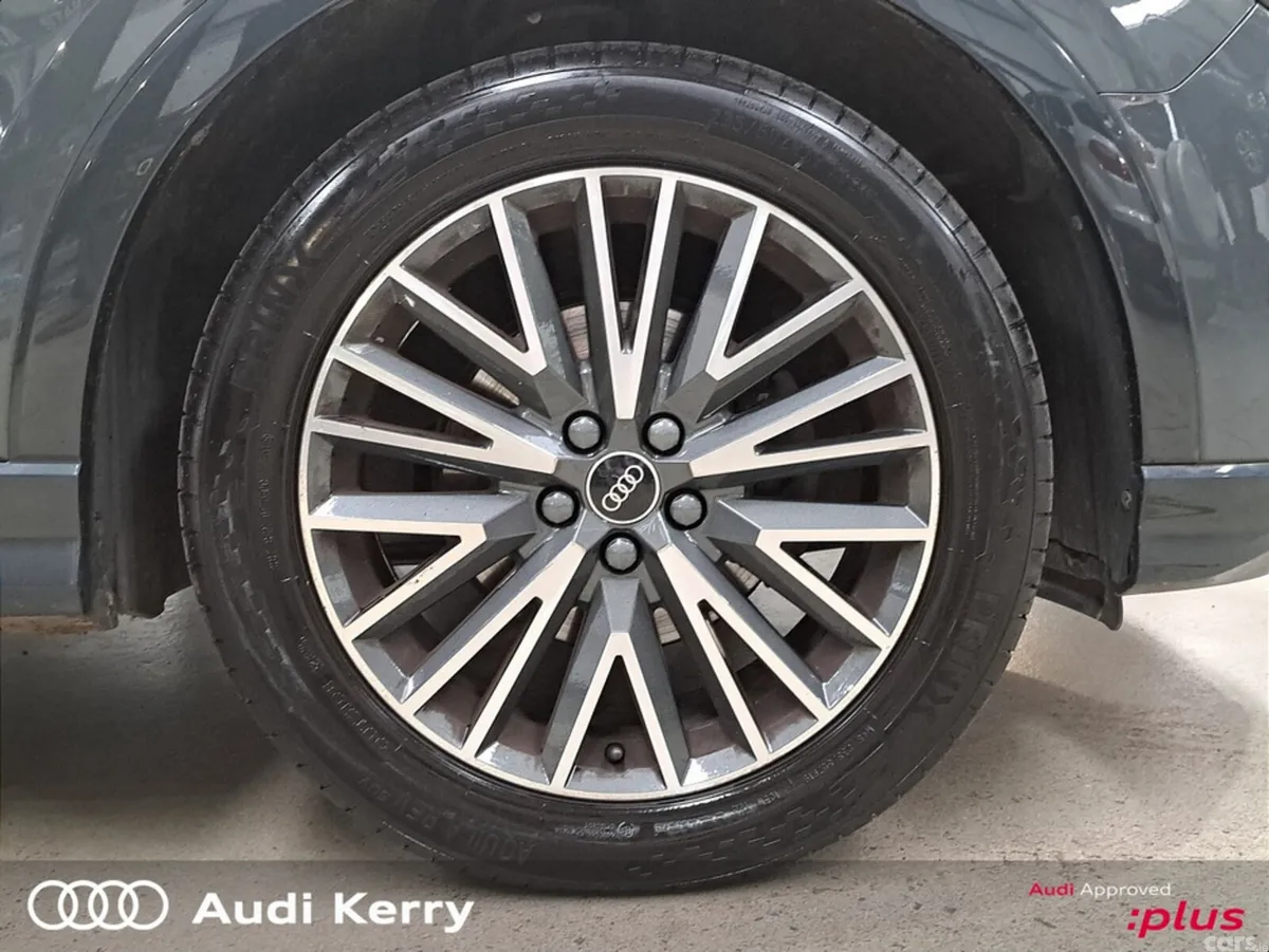 Audi Q3 SUV, Diesel, 2023, Grey
