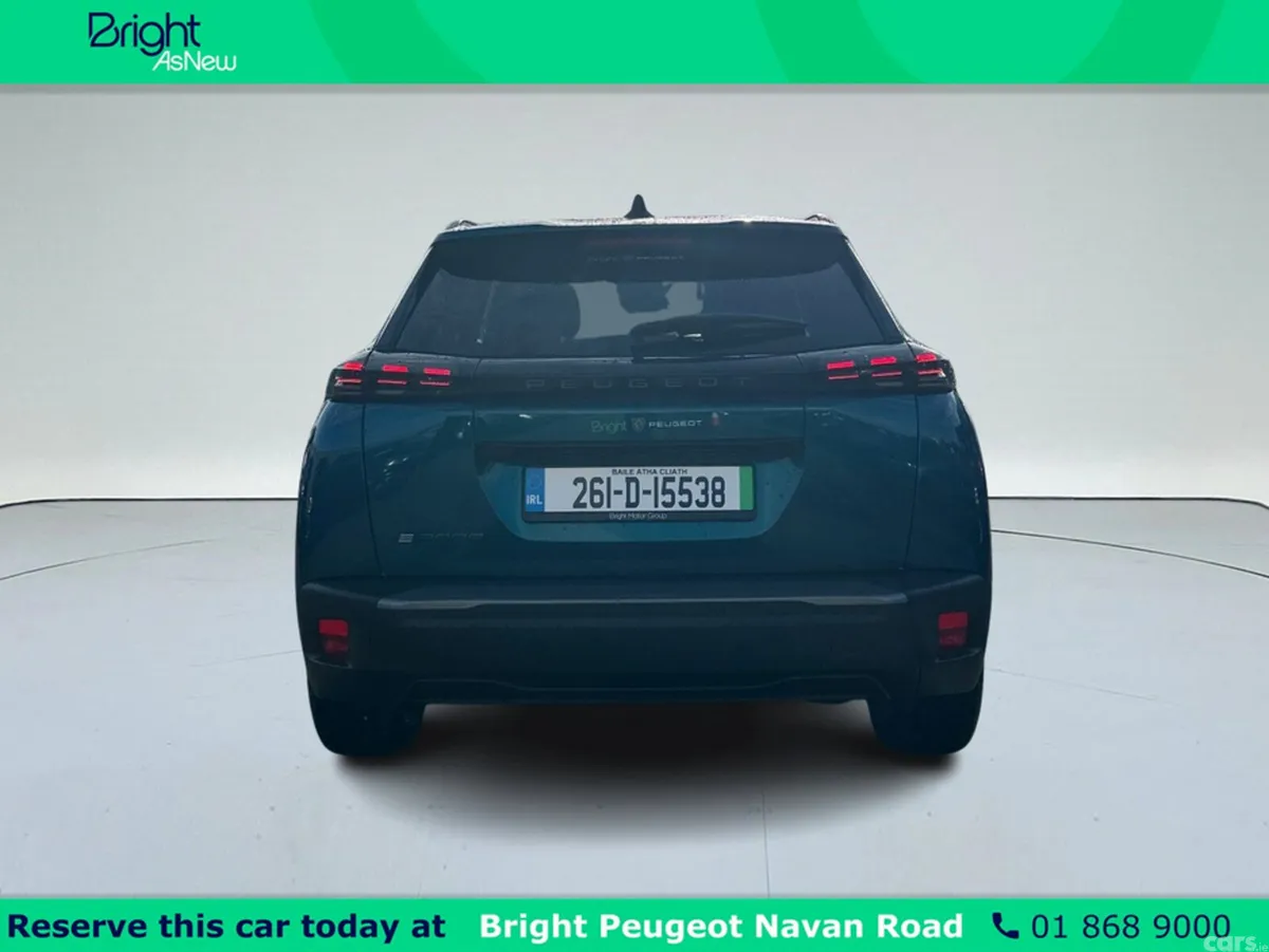 Peugeot 2008 MPV, Electric, 2026, Blue
