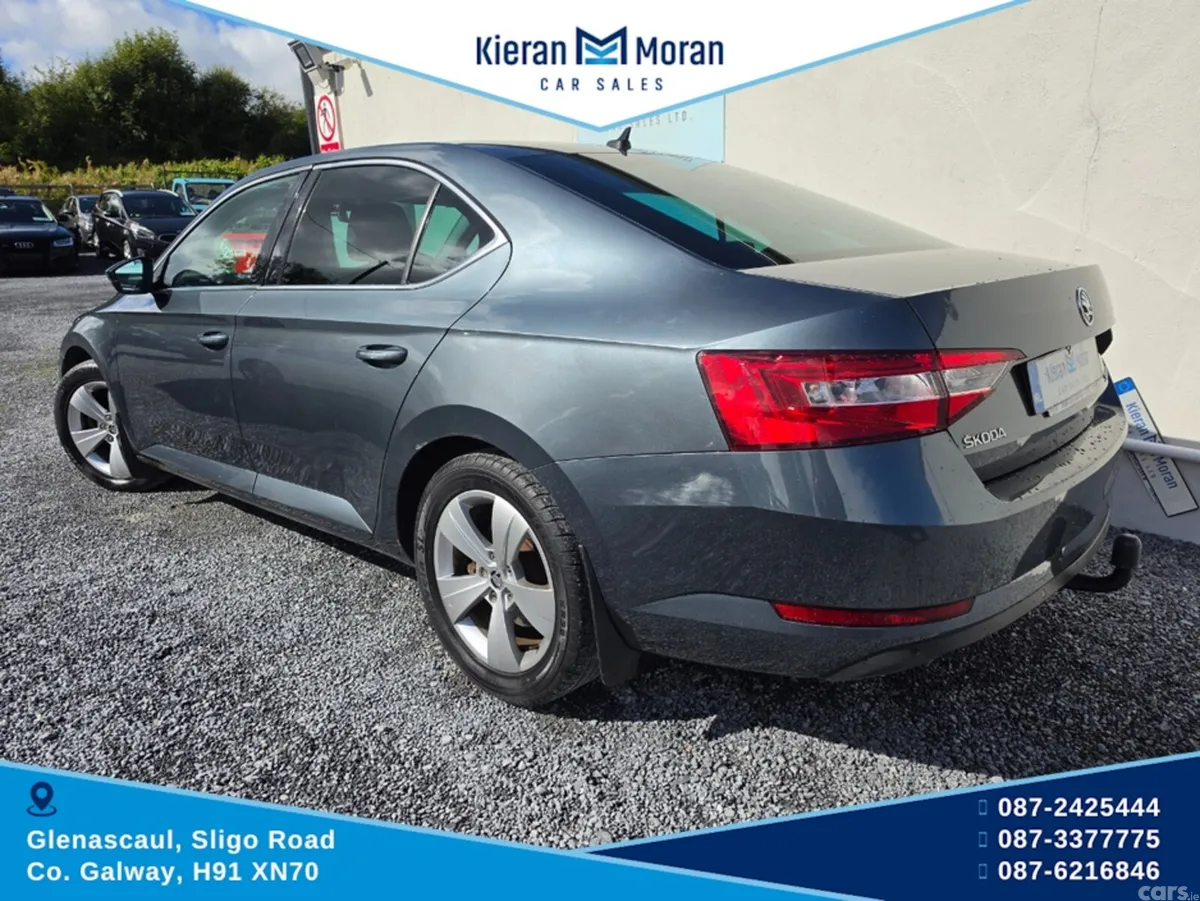 Skoda Superb Hatchback, Diesel, 2016, Grey