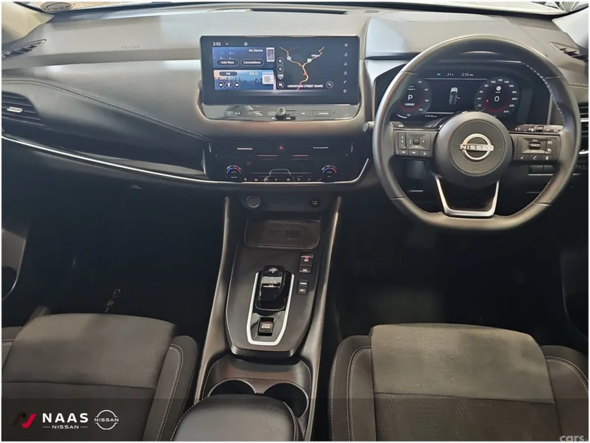 Nissan Qashqai MPV, Petrol, 2024, White