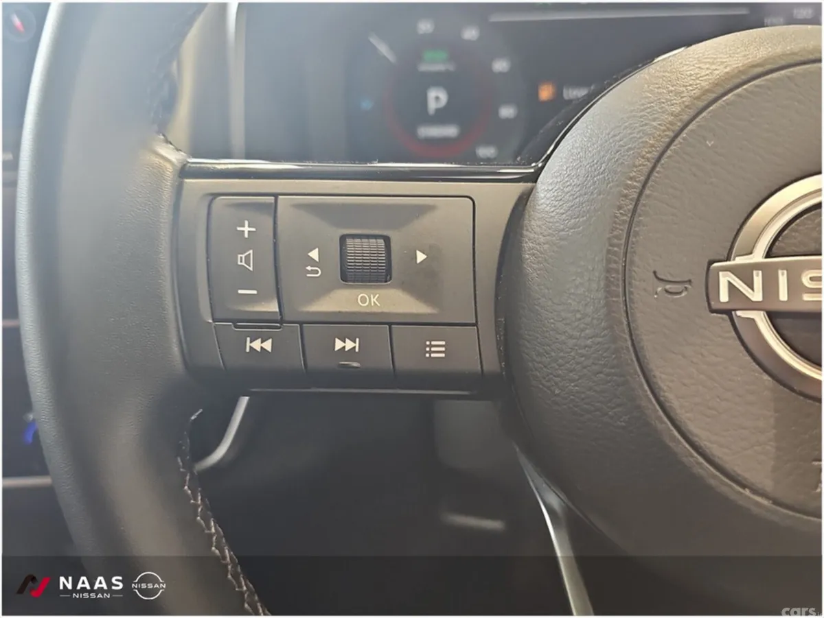 Nissan Qashqai MPV, Petrol, 2024, White
