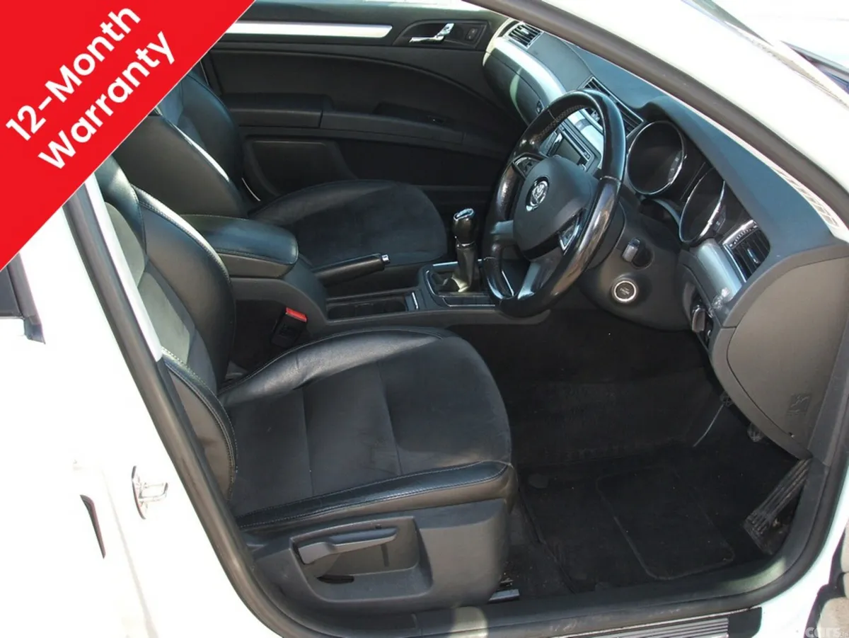 Skoda Superb Estate, Diesel, 2014, White