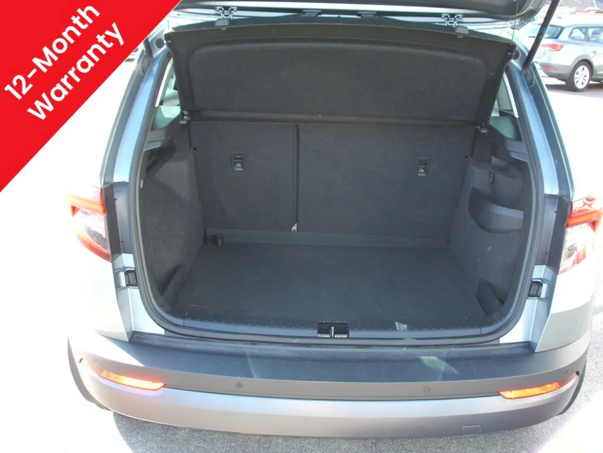 Skoda Karoq SUV, Diesel, 2018, Grey