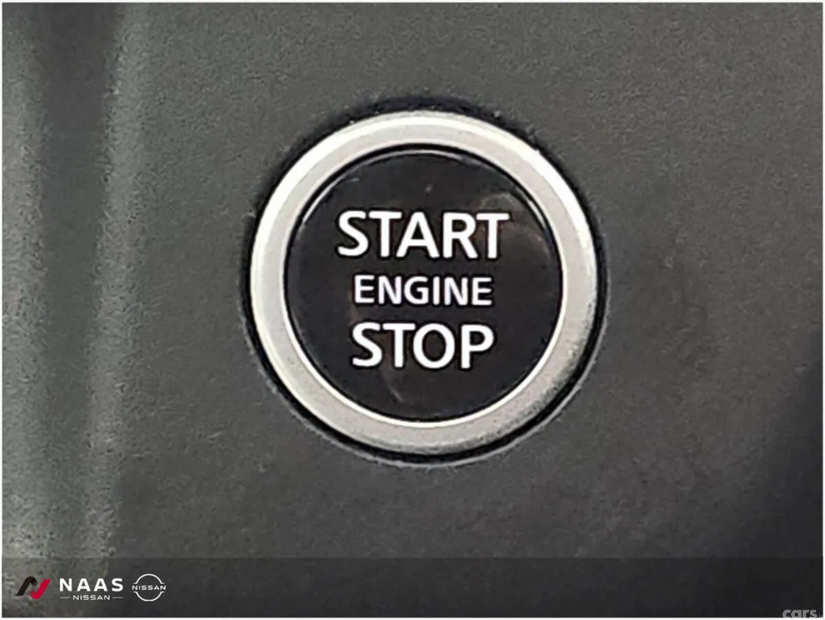 Nissan Qashqai MPV, Petrol Hybrid, 2025, Grey