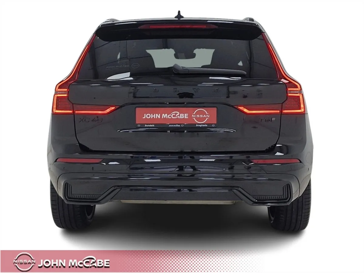 Volvo XC60 SUV, Petrol Plug-in Hybrid, 2026, Black