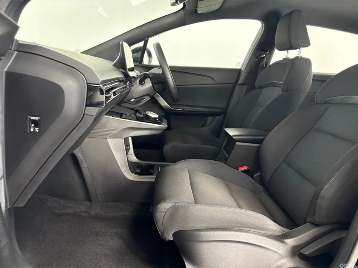MG 4 Hatchback, Electric, 2023, Black