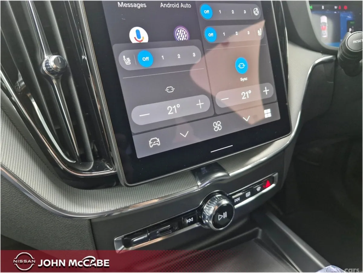 Volvo XC60 SUV, Petrol Plug-in Hybrid, 2026, Black
