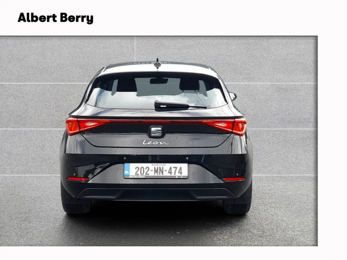 SEAT Leon Hatchback, Petrol, 2020, Black